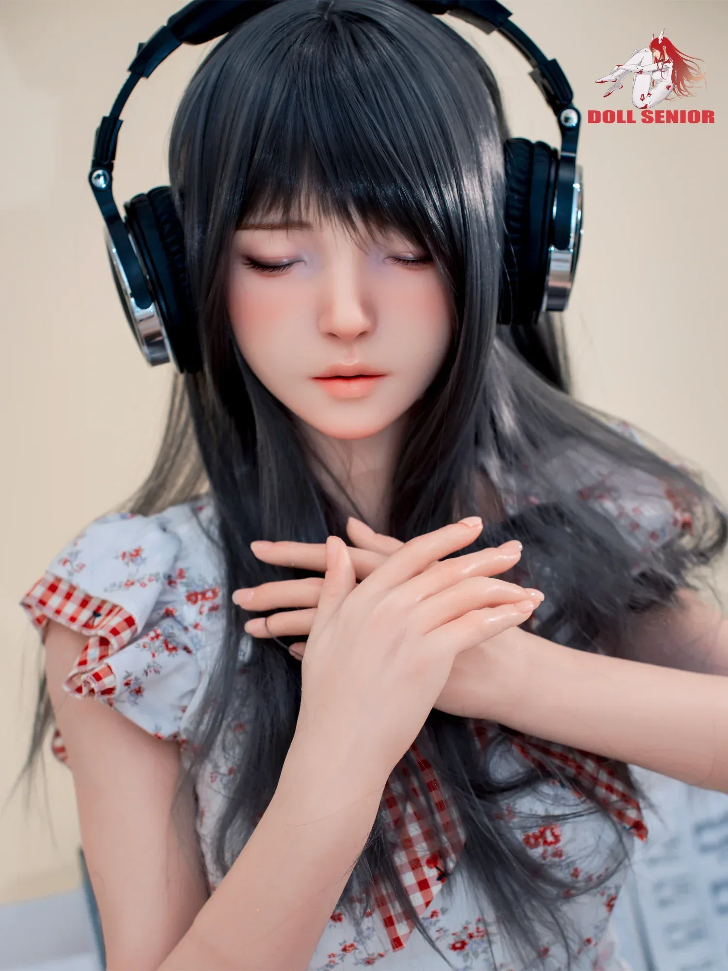 F9258- 165cm(5ft4)-35kg B Cup Silicone ROS Most Realistic Teen Sex Doll丨Doll senior view 8
