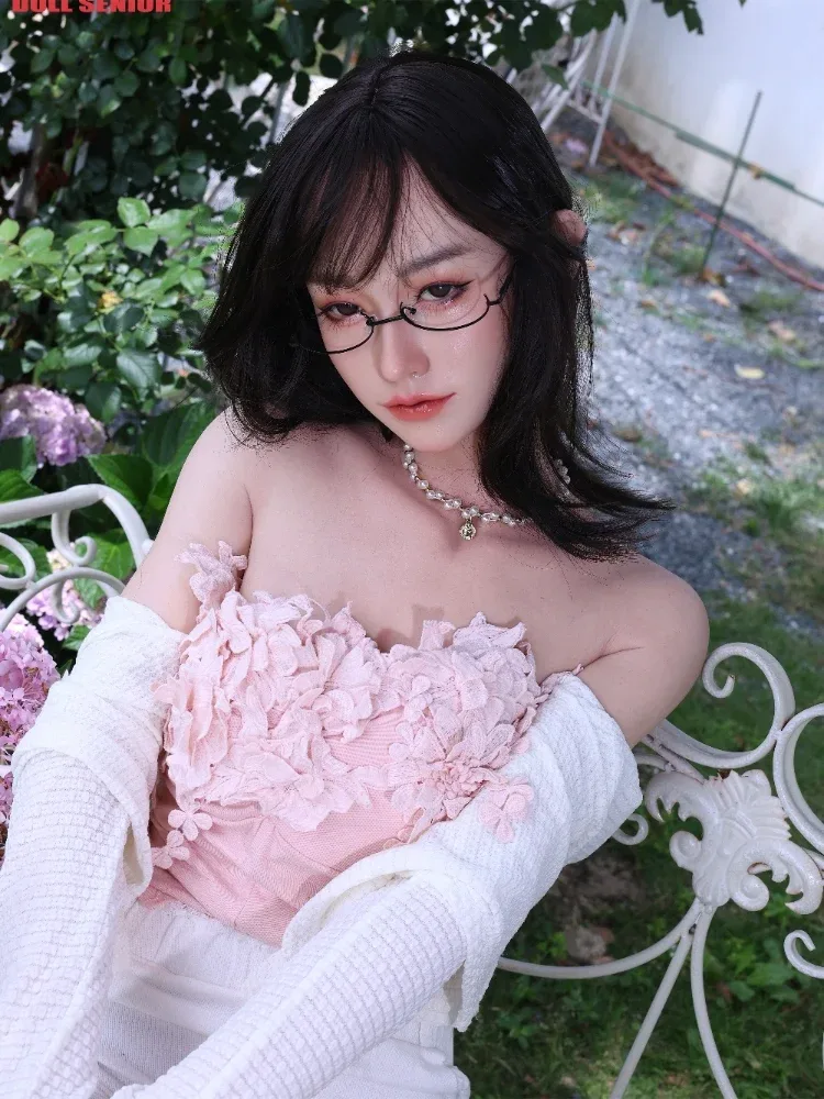 F7657- 165cm(5ft4)-35kg B Cup Silicone ROS Flat Chest Asian Sex Doll丨Doll senior view 9