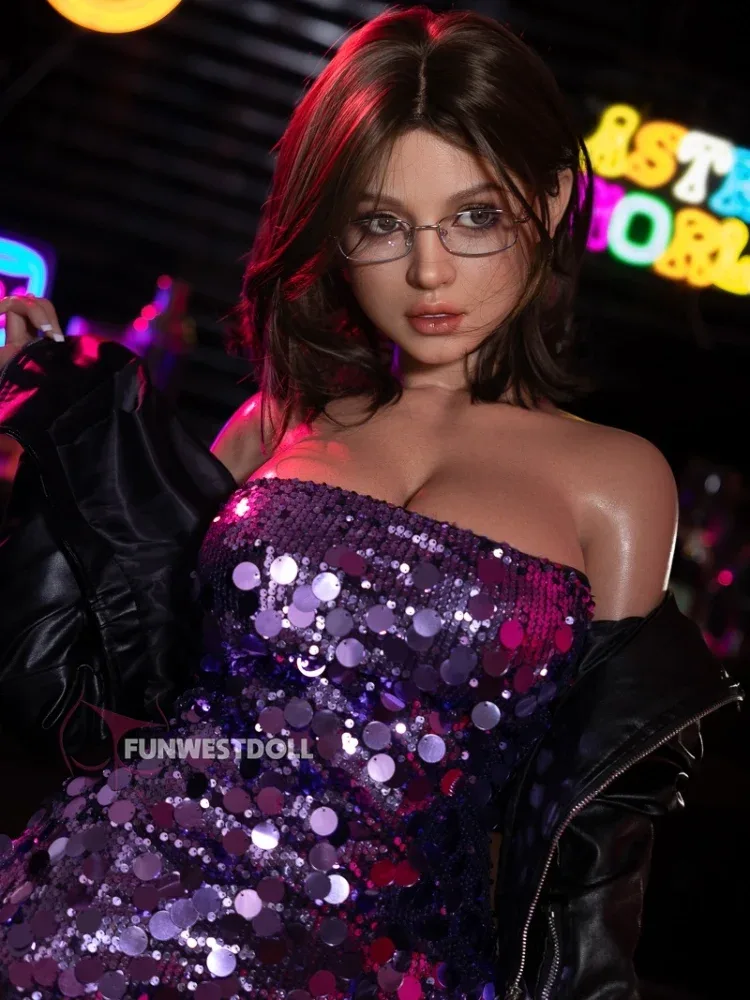F2472-157cm(5.2ft)-42kg G Cup Realistic Skin Texture Silicone Sex Doll|Fun West Doll view 3