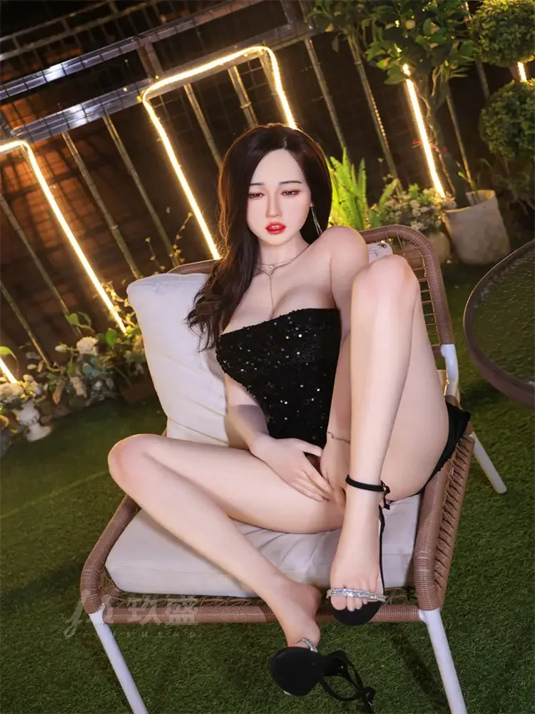F648-Kaia 160cm\/5ft2 31kg Matured Milf Sex Dolls E-Cup Silicone Sex Doll view 1