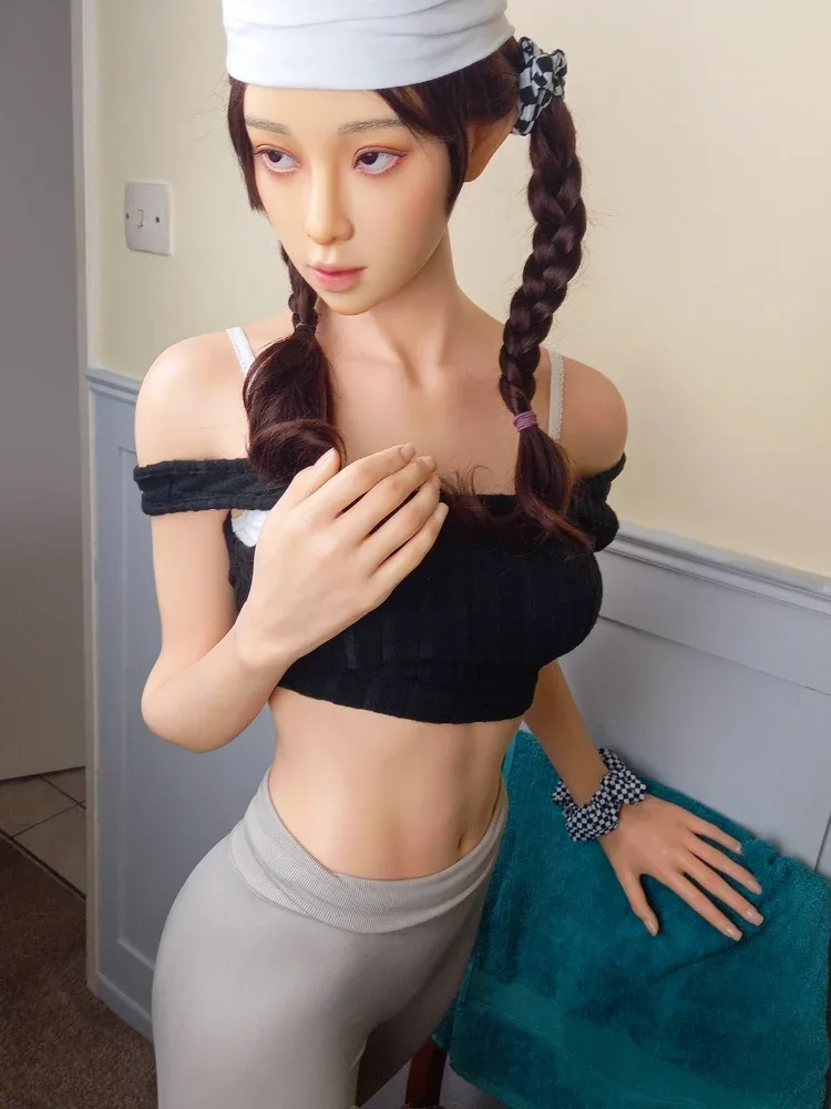 F2373—168cm\/5ft5 36.2kg C Cup Kira Sport Gril Black Hair Silicone Sex Doll|Jiusheng Doll view 2