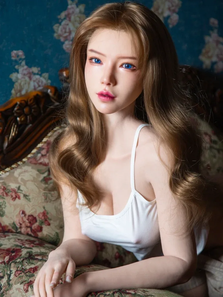 F2598- 166cm(5.4ft) C Cup Gel Breasts Silicone Love Doll|Qita Doll view 10