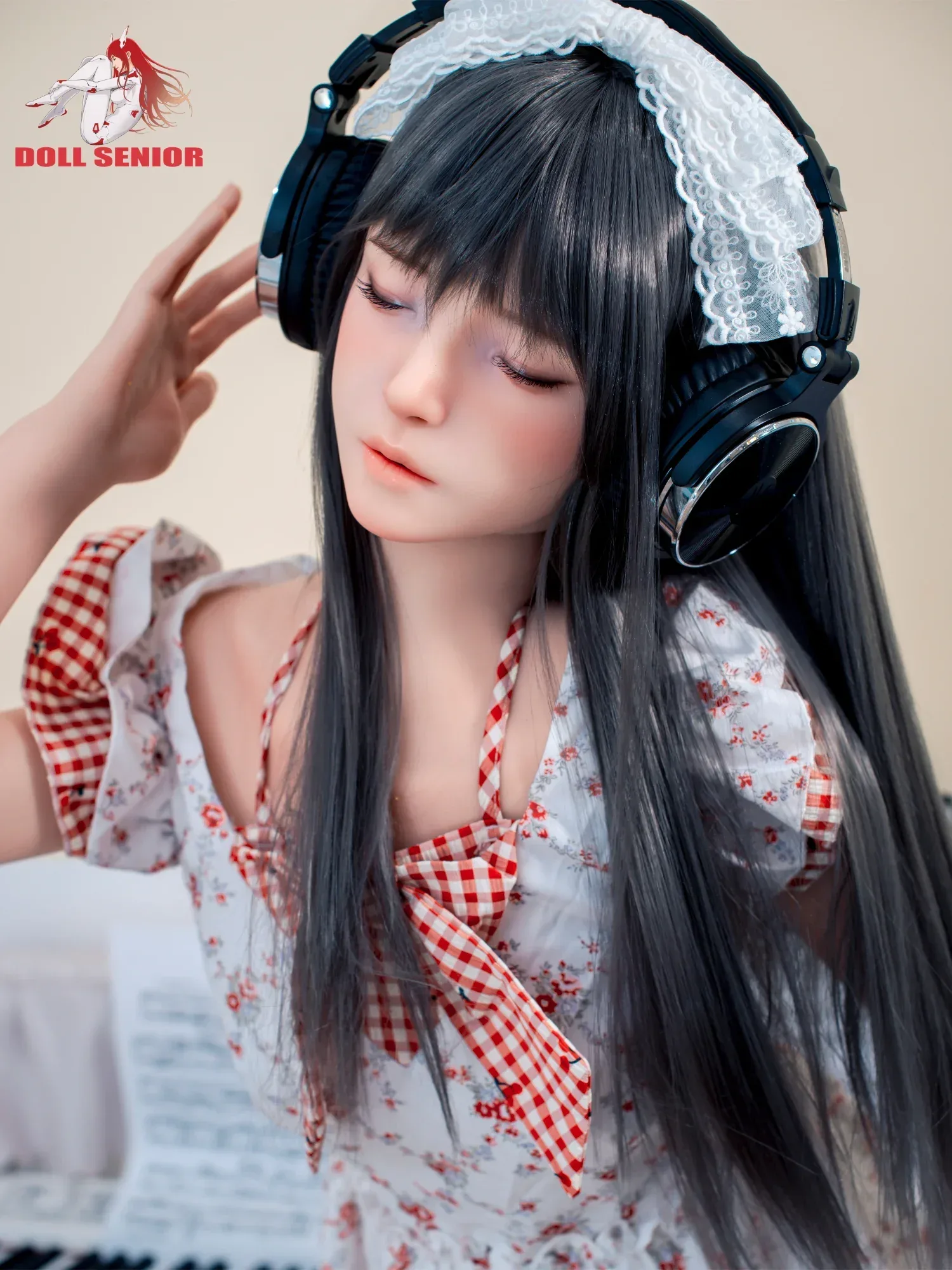 F9258- 165cm(5ft4)-35kg B Cup Silicone ROS Most Realistic Teen Sex Doll丨Doll senior view 7