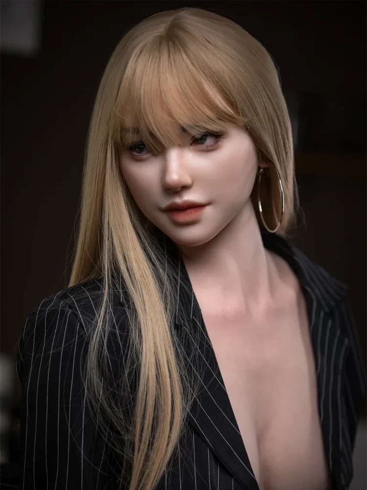 F1975K-170cm(5.6ft)43kg D Cup Layla Silicone Full Body Sex Doll|Real Lady view 4